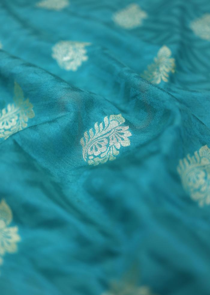 Banarasi Katan Cutwork Contrast Silk Saree