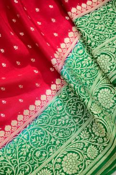 khaddi crape rani and green contrast matching Banarasi saree