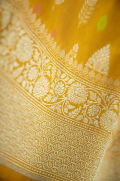 Banarasi Katan Gold Upada Zari Saree